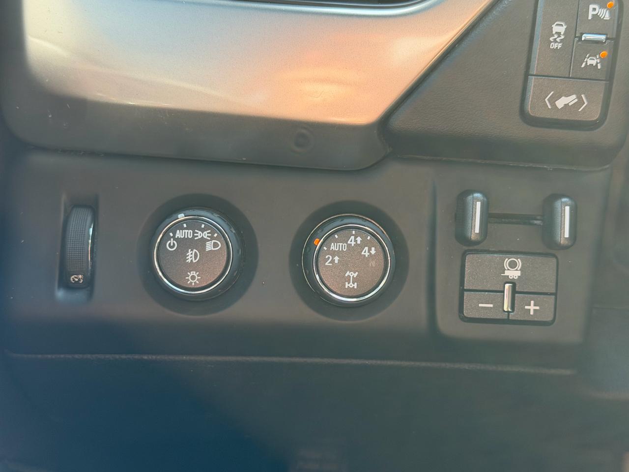 Chevrolet Suburban  2016