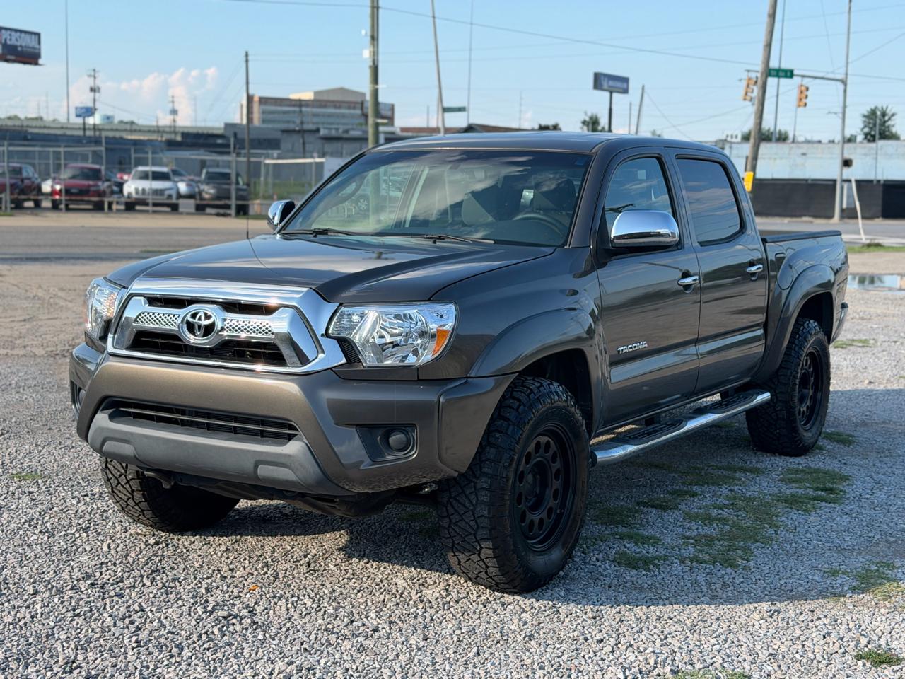 Toyota Tacoma  2015