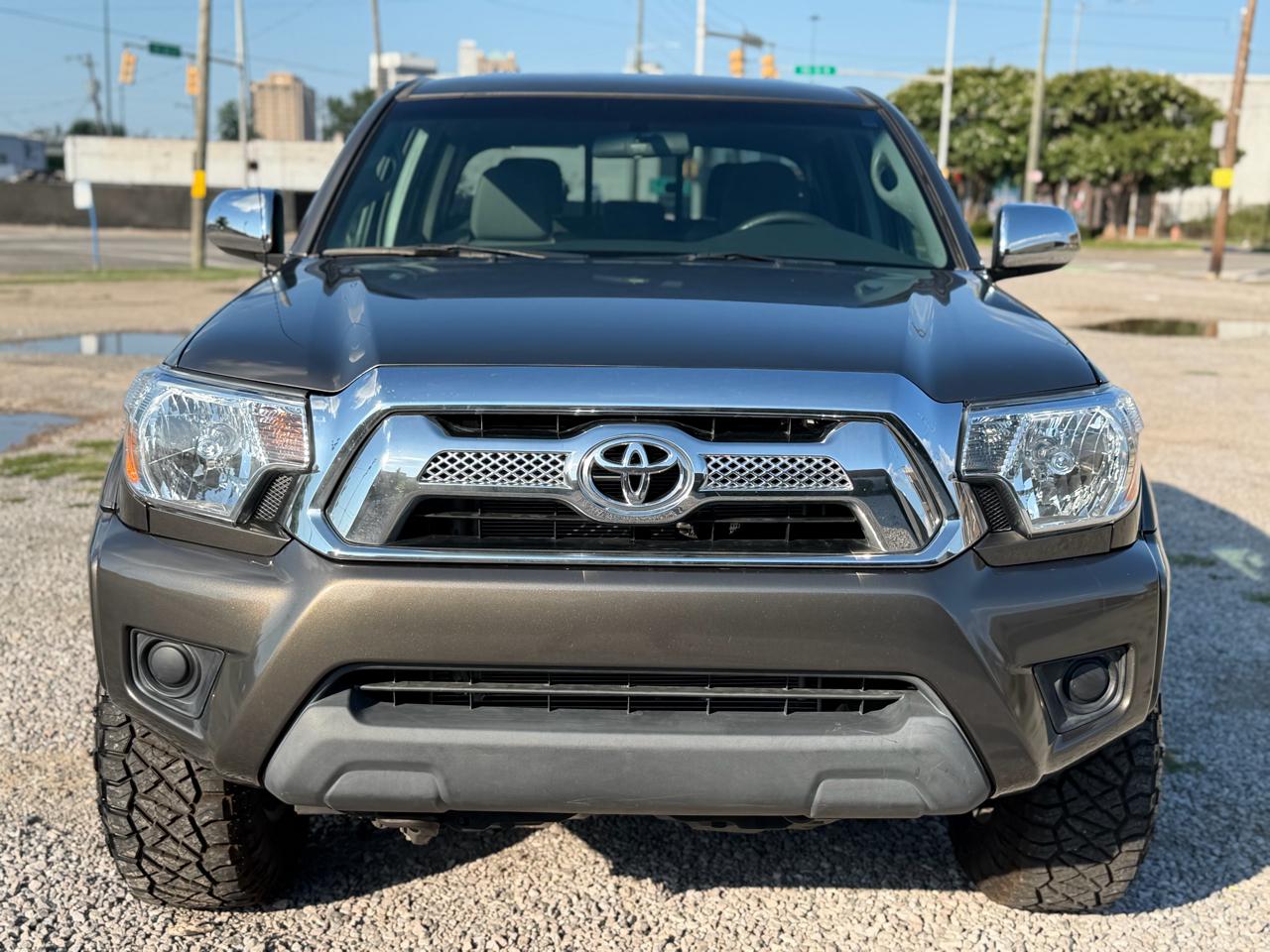 Toyota Tacoma  2015