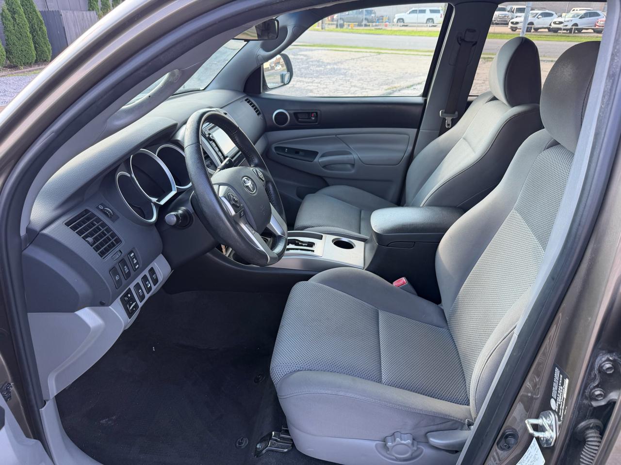 Toyota Tacoma  2015