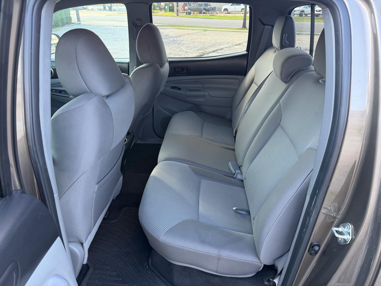 Toyota Tacoma  2015
