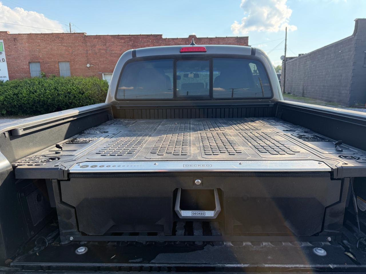 Toyota Tacoma  2015