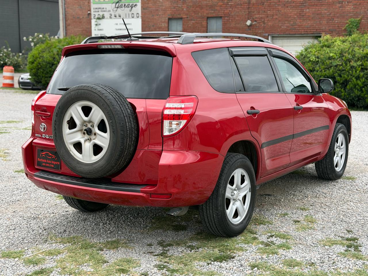 Toyota RAV4  2010