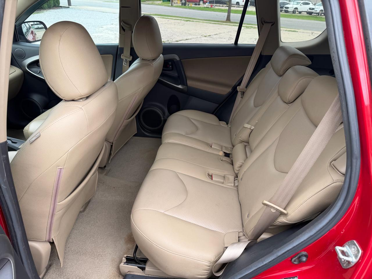 Toyota RAV4  2010