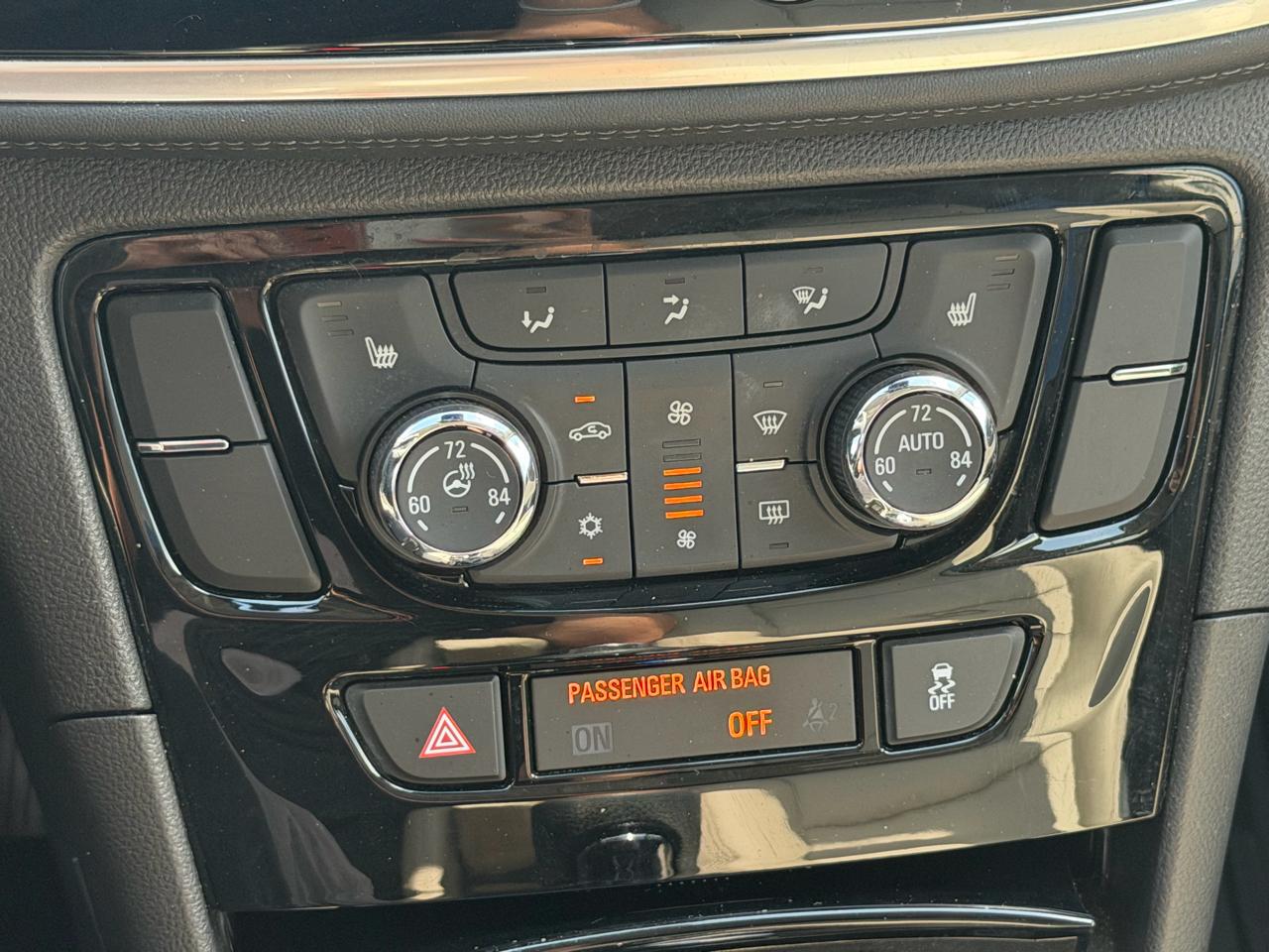 Buick Encore Essence FWD 2019