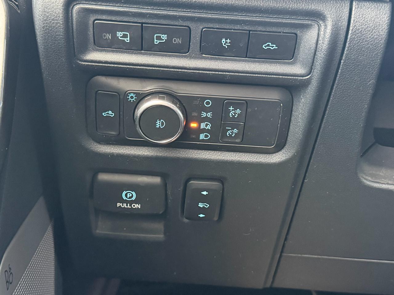 Ford F-150  2021