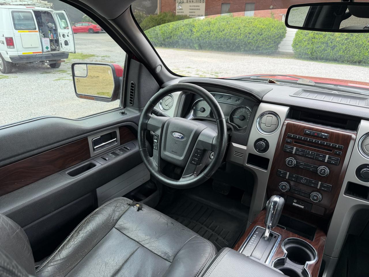 Ford F-150 Lariat 2012