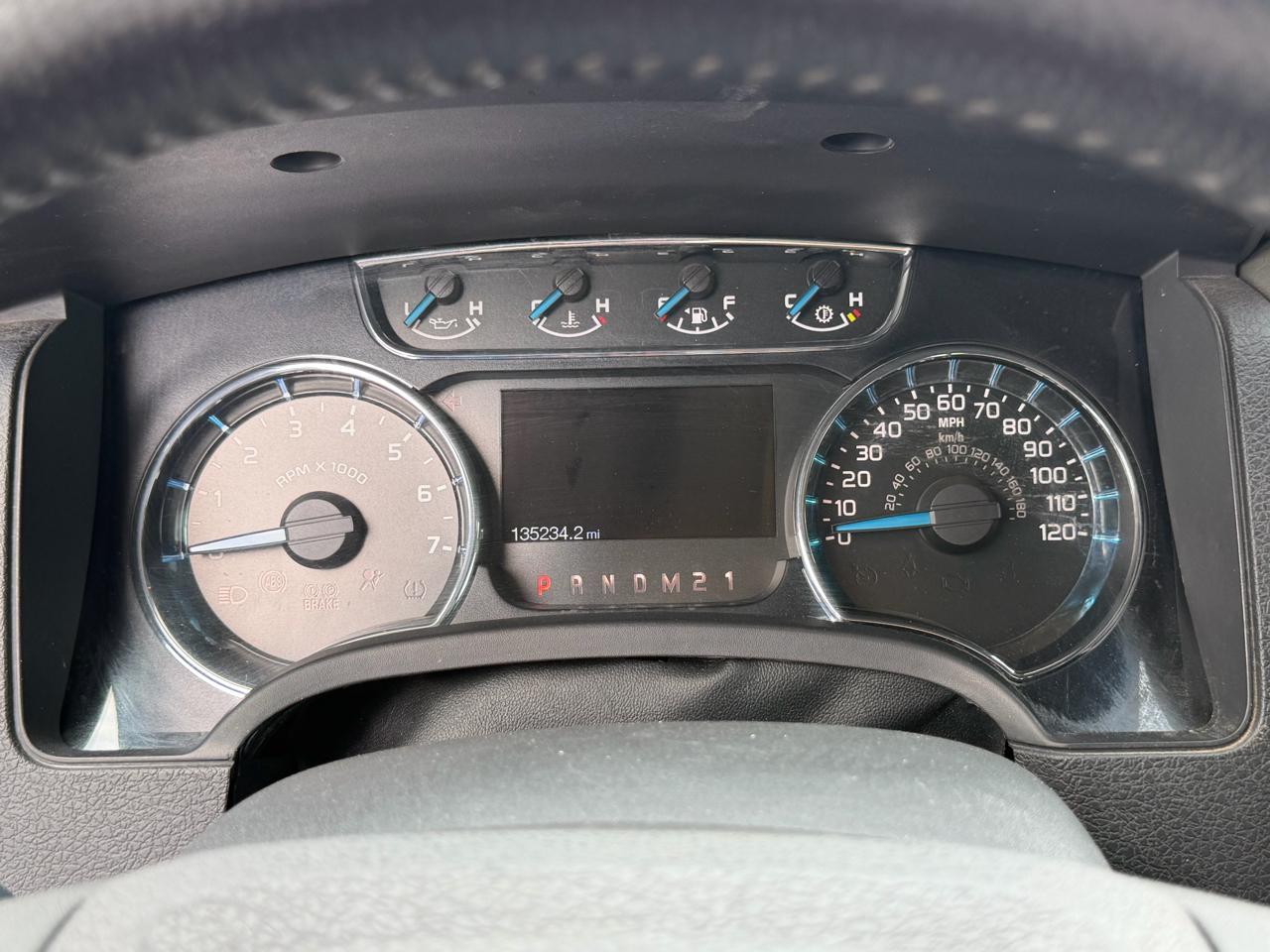 Ford F-150 Lariat 2012
