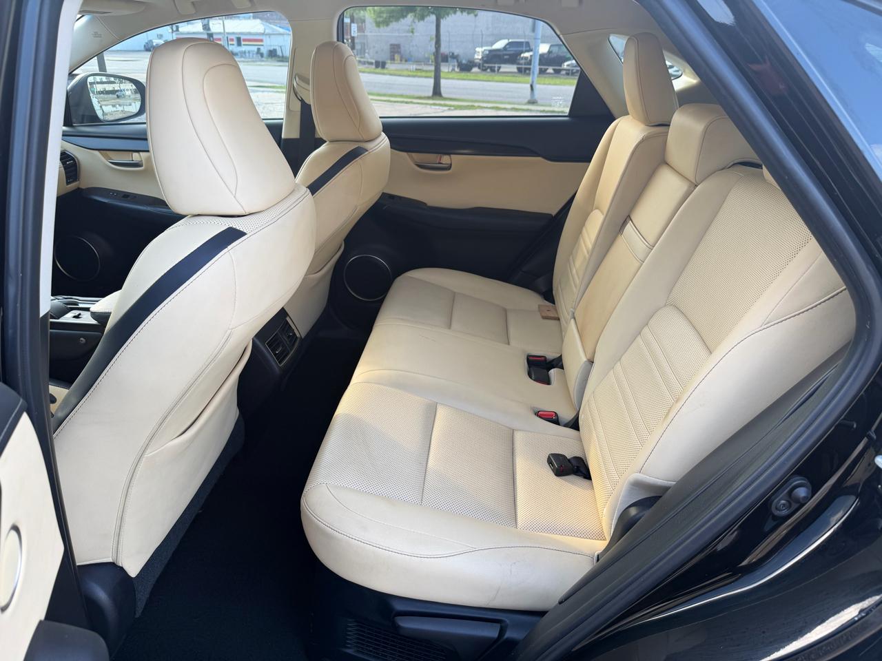 Lexus NX 200t  2016