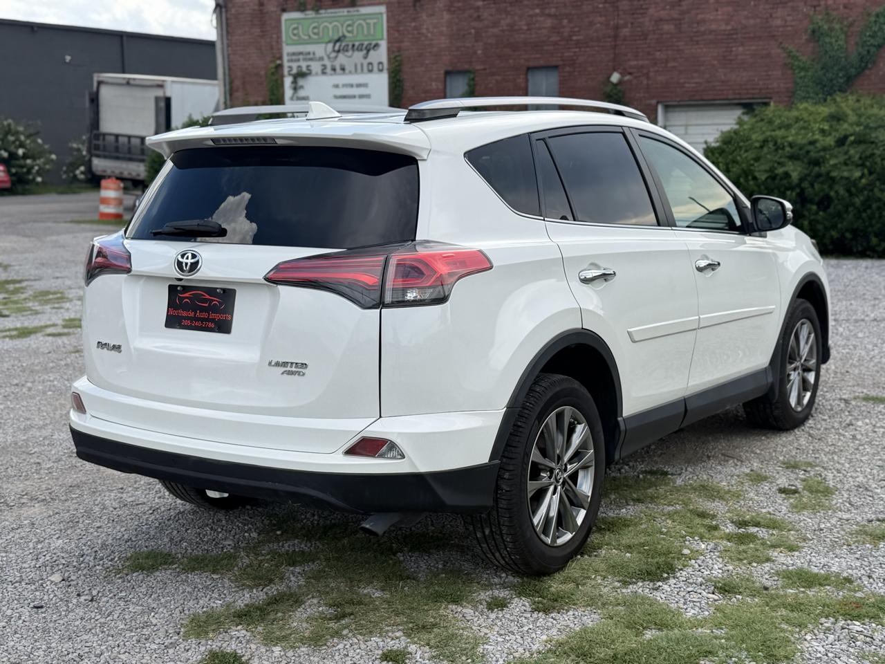 Toyota RAV4 Limited AWD 2018