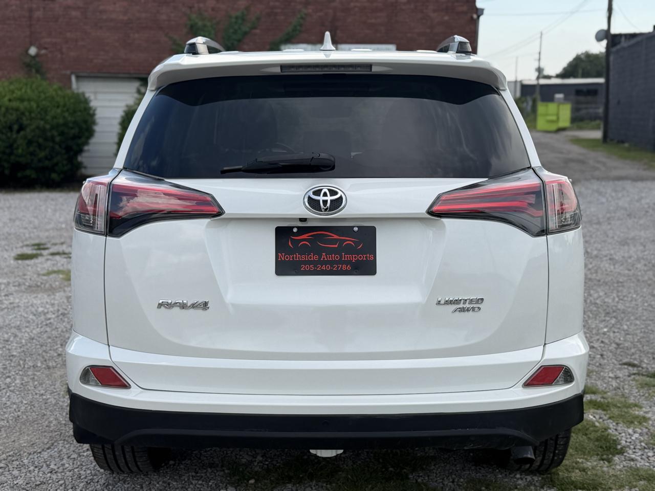 Toyota RAV4 Limited AWD 2018