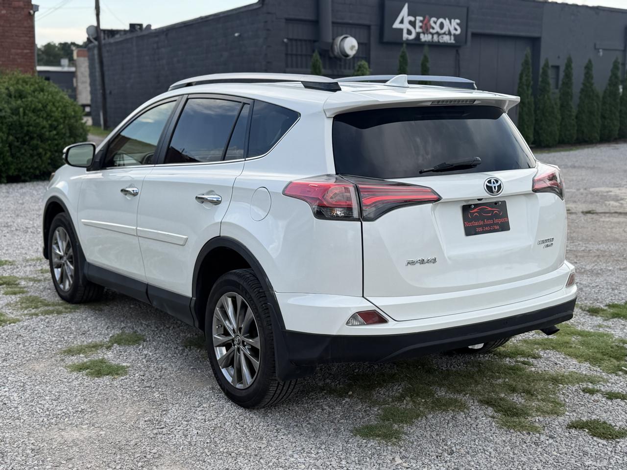 Toyota RAV4 Limited AWD 2018