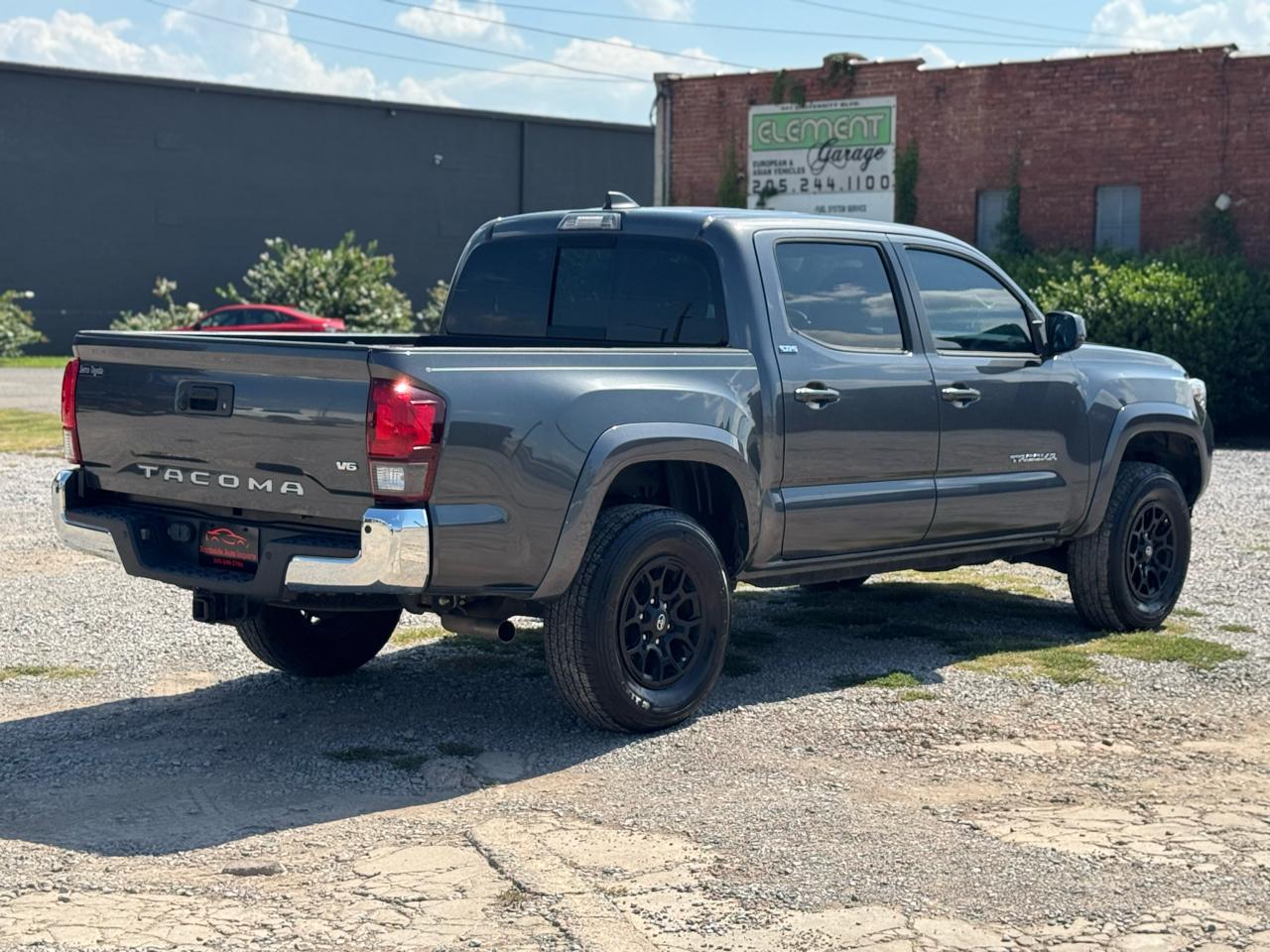 Toyota Tacoma SR5 2020