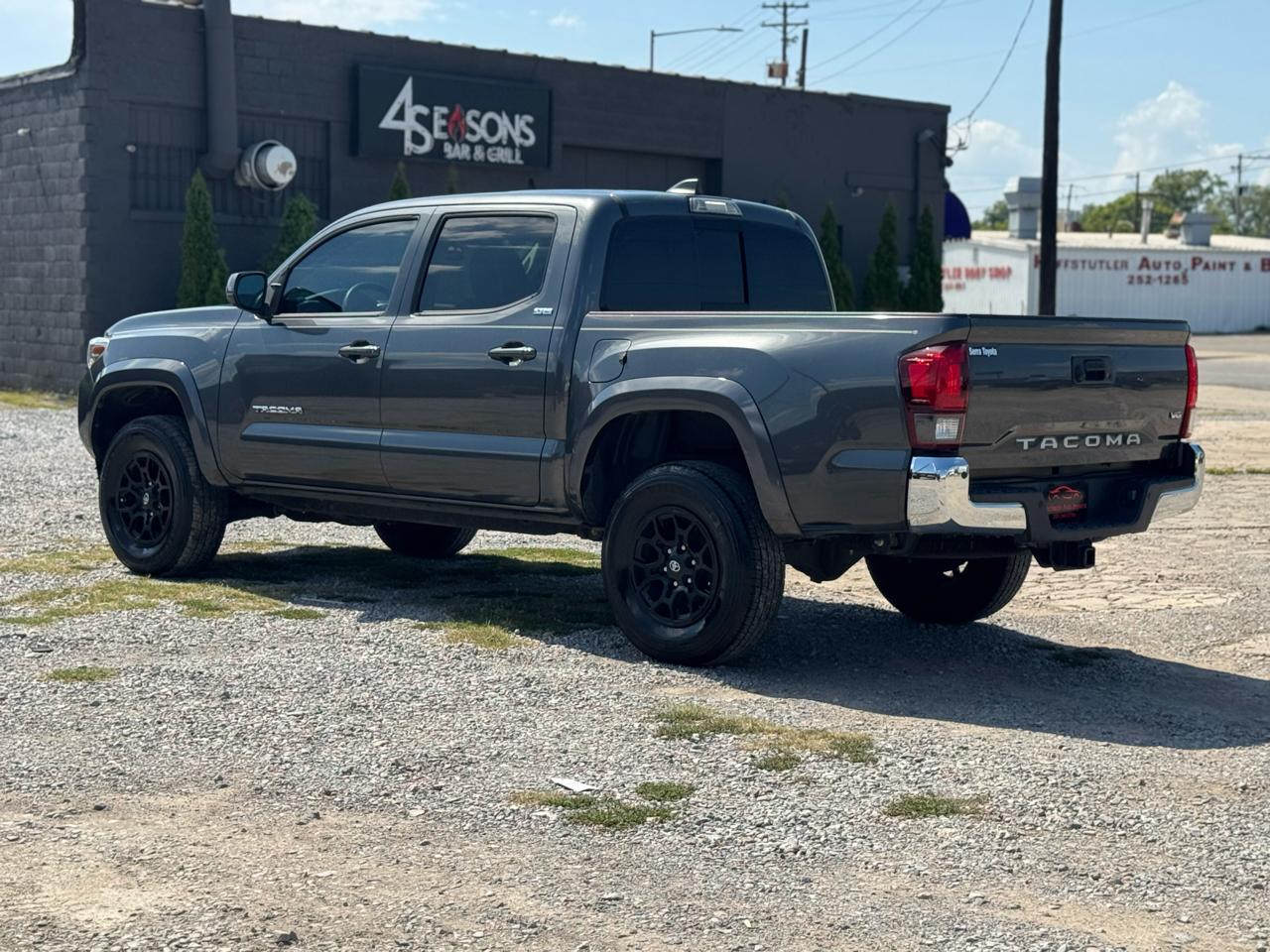 Toyota Tacoma SR5 2020