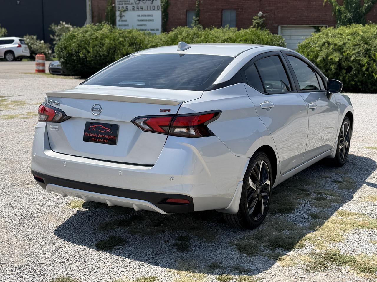 Nissan Versa SR 2025