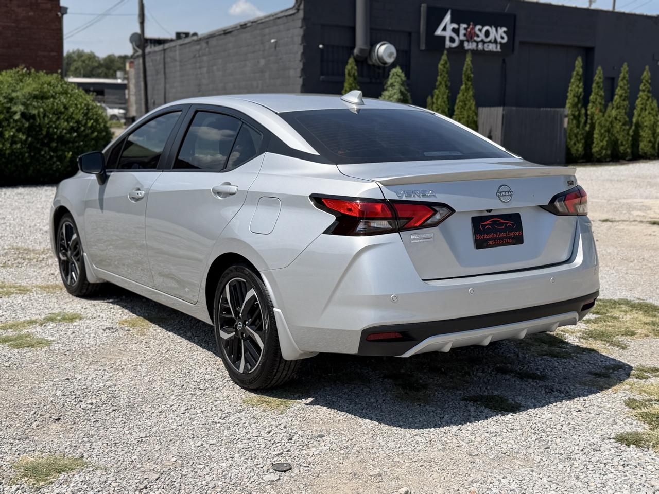 Nissan Versa SR 2025
