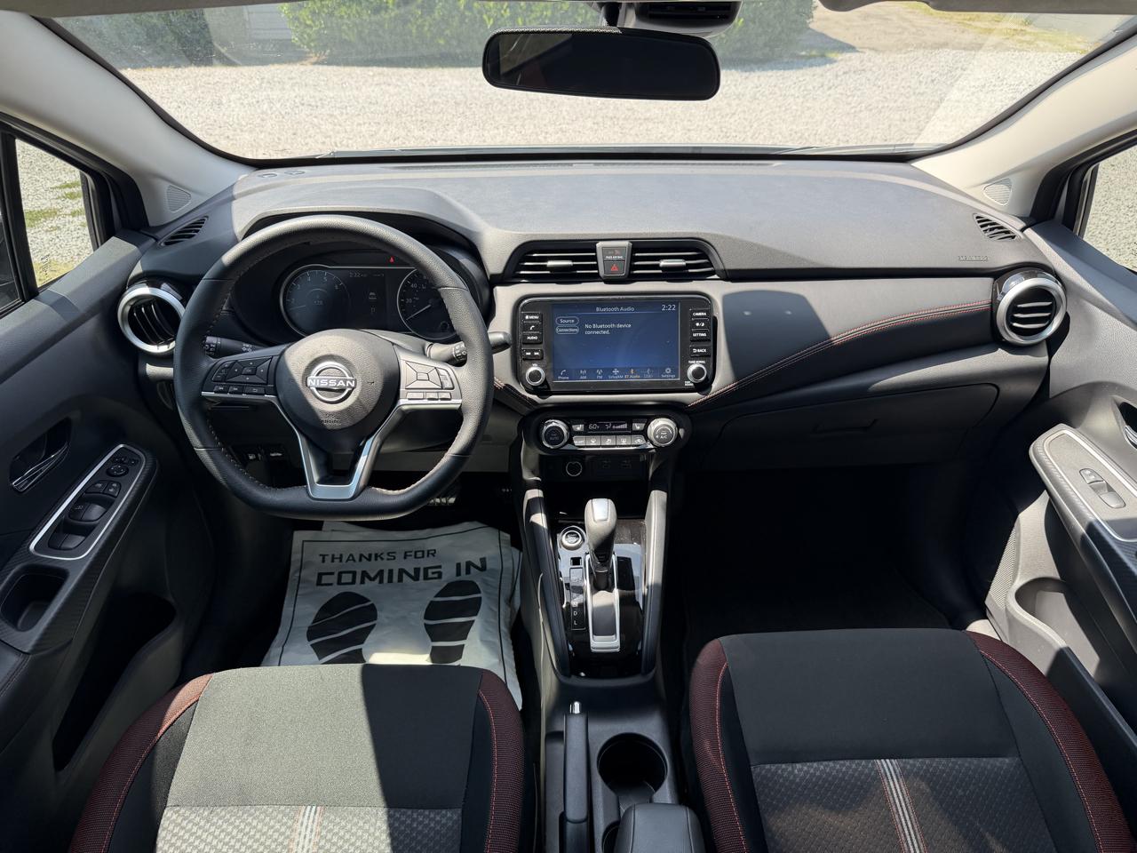 Nissan Versa SR 2025