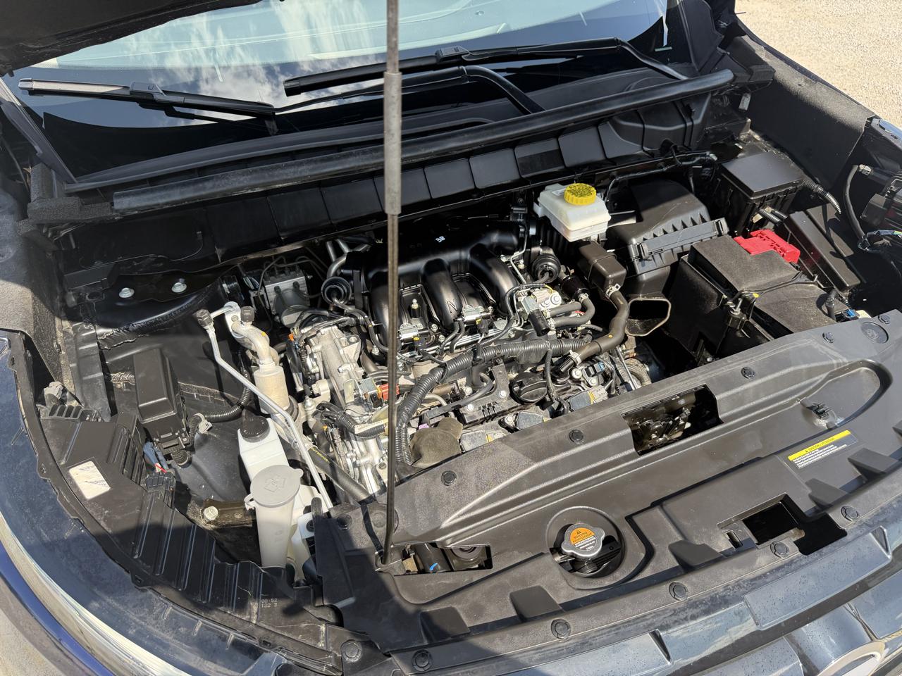 Nissan Pathfinder SV 2023