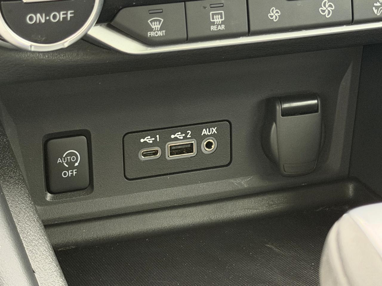 Nissan Sentra SR 2025