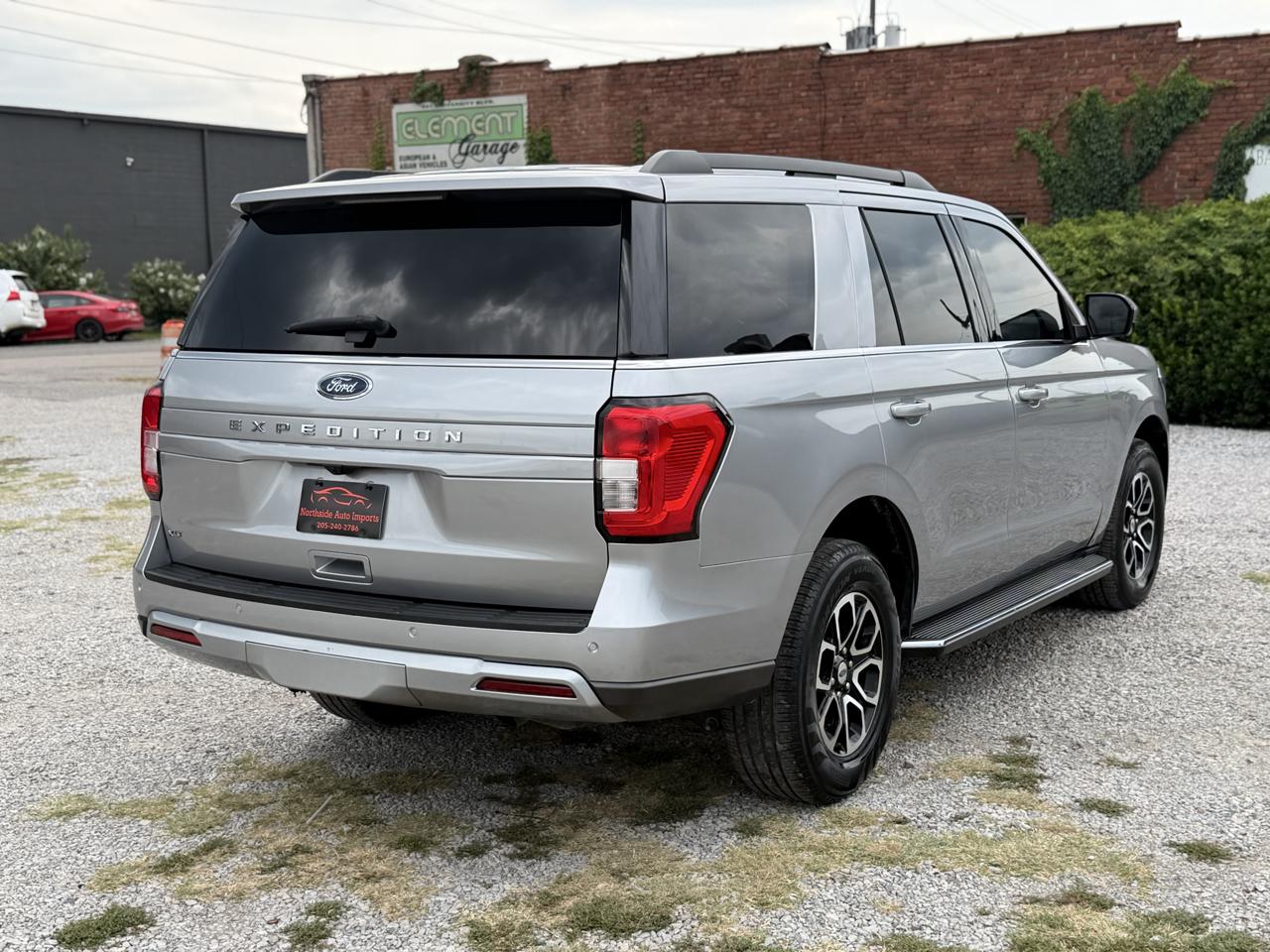 Ford Expedition XLT 2023