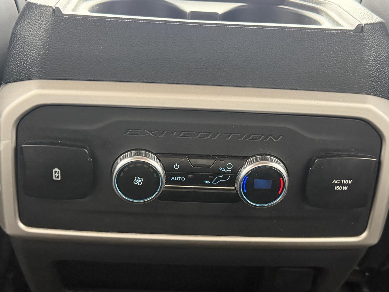Ford Expedition XLT 2023