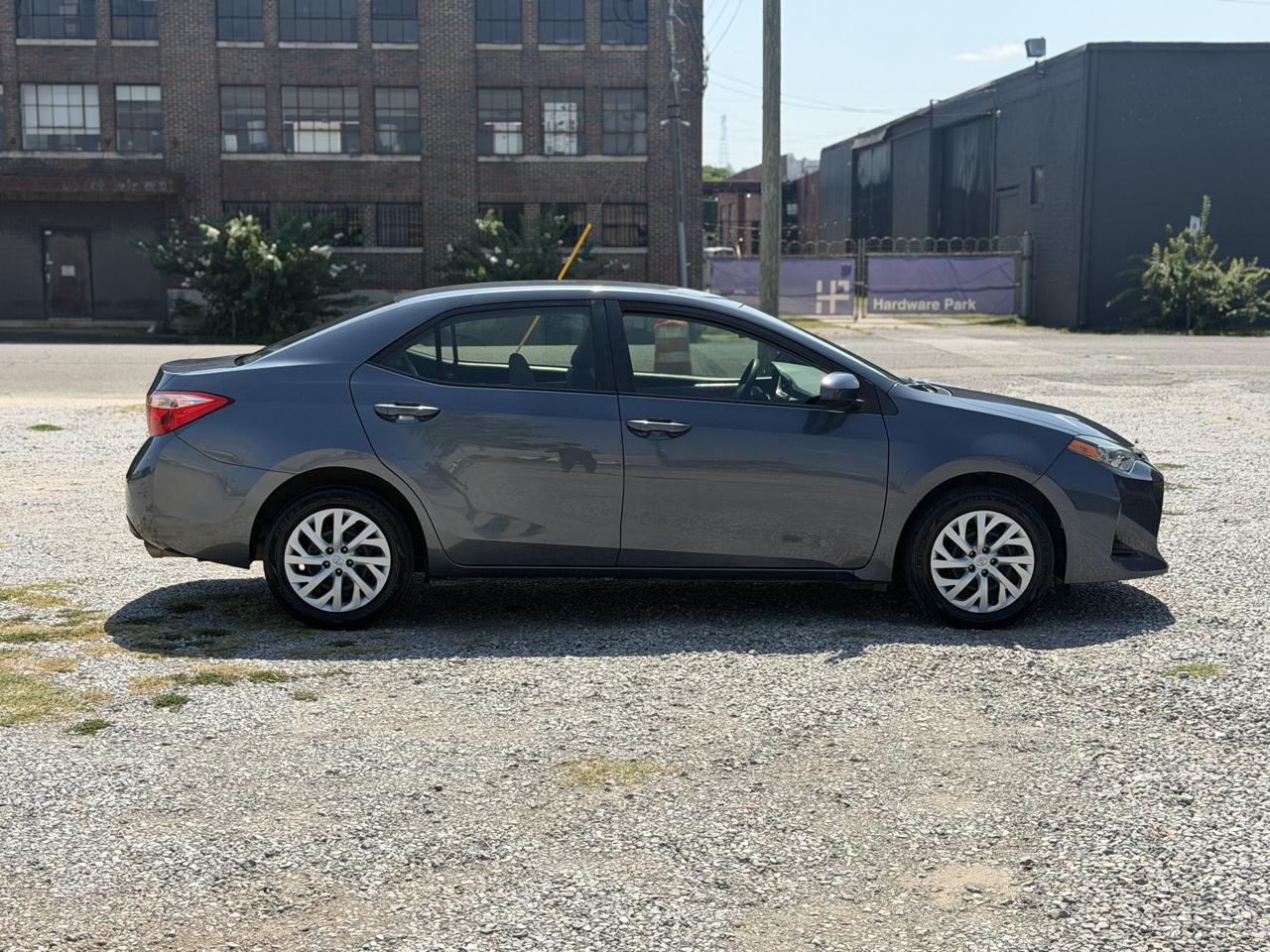 Toyota Corolla LE CVT 2019