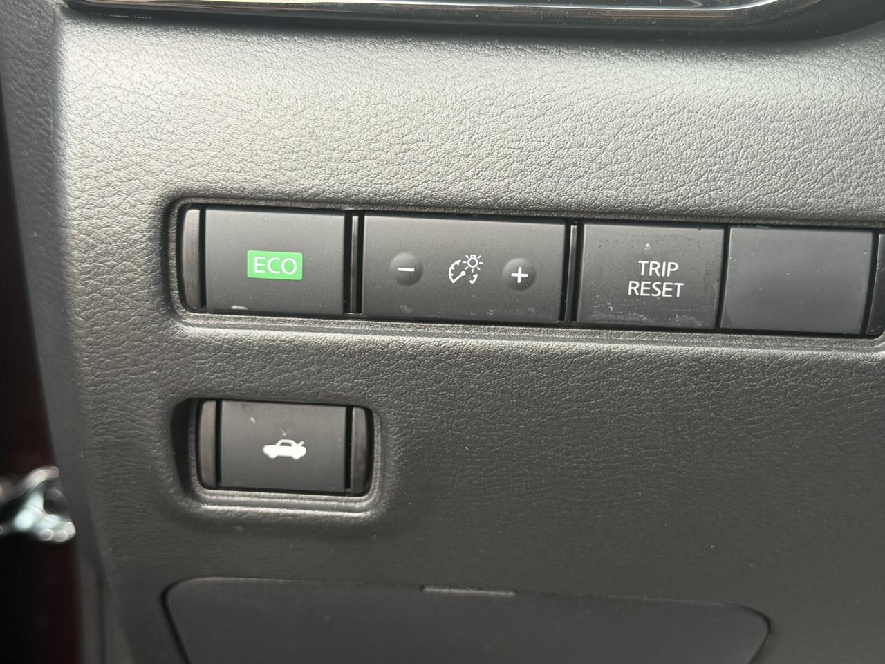 Nissan Sentra SV 2025