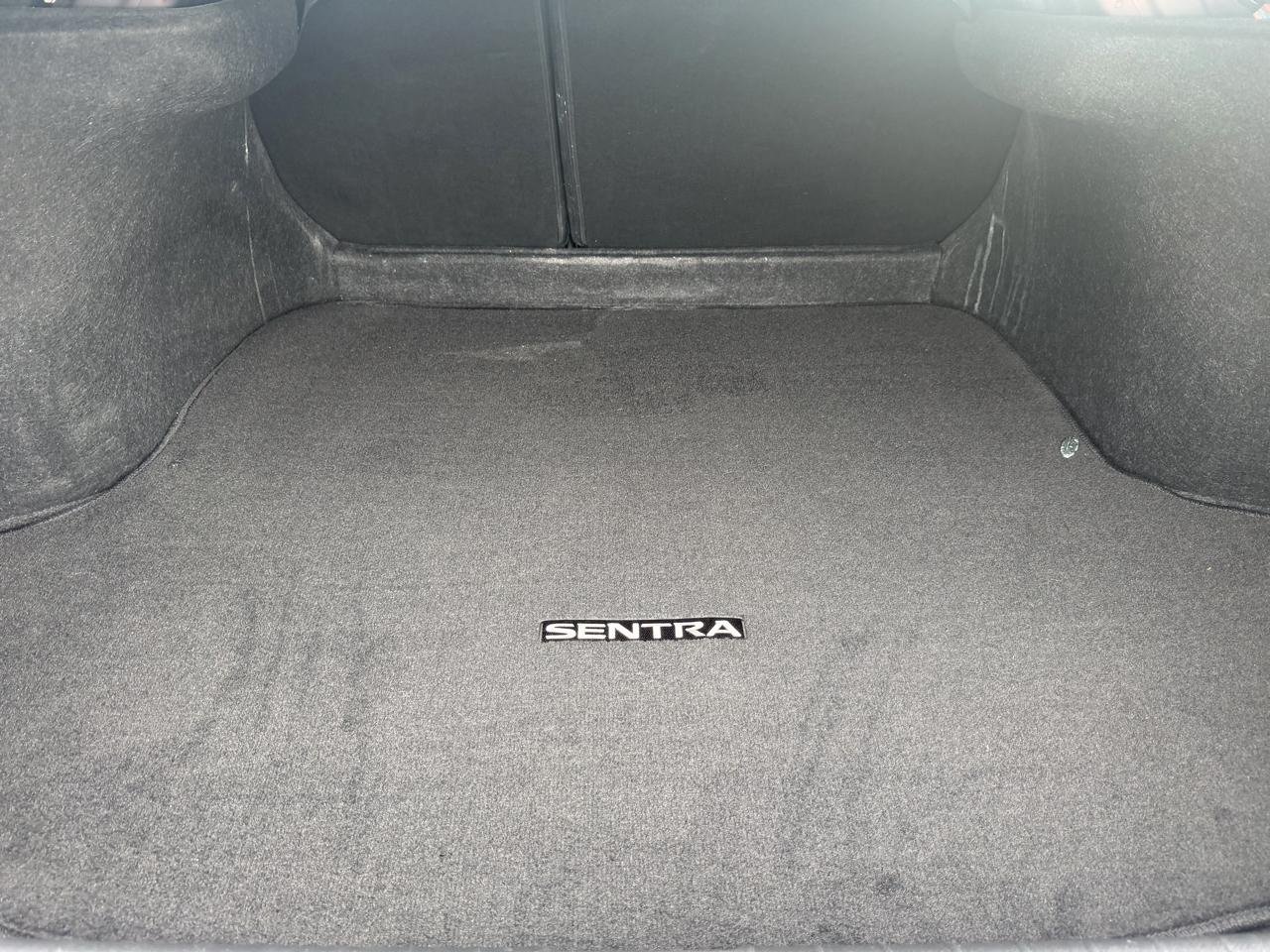 Nissan Sentra SV 2025