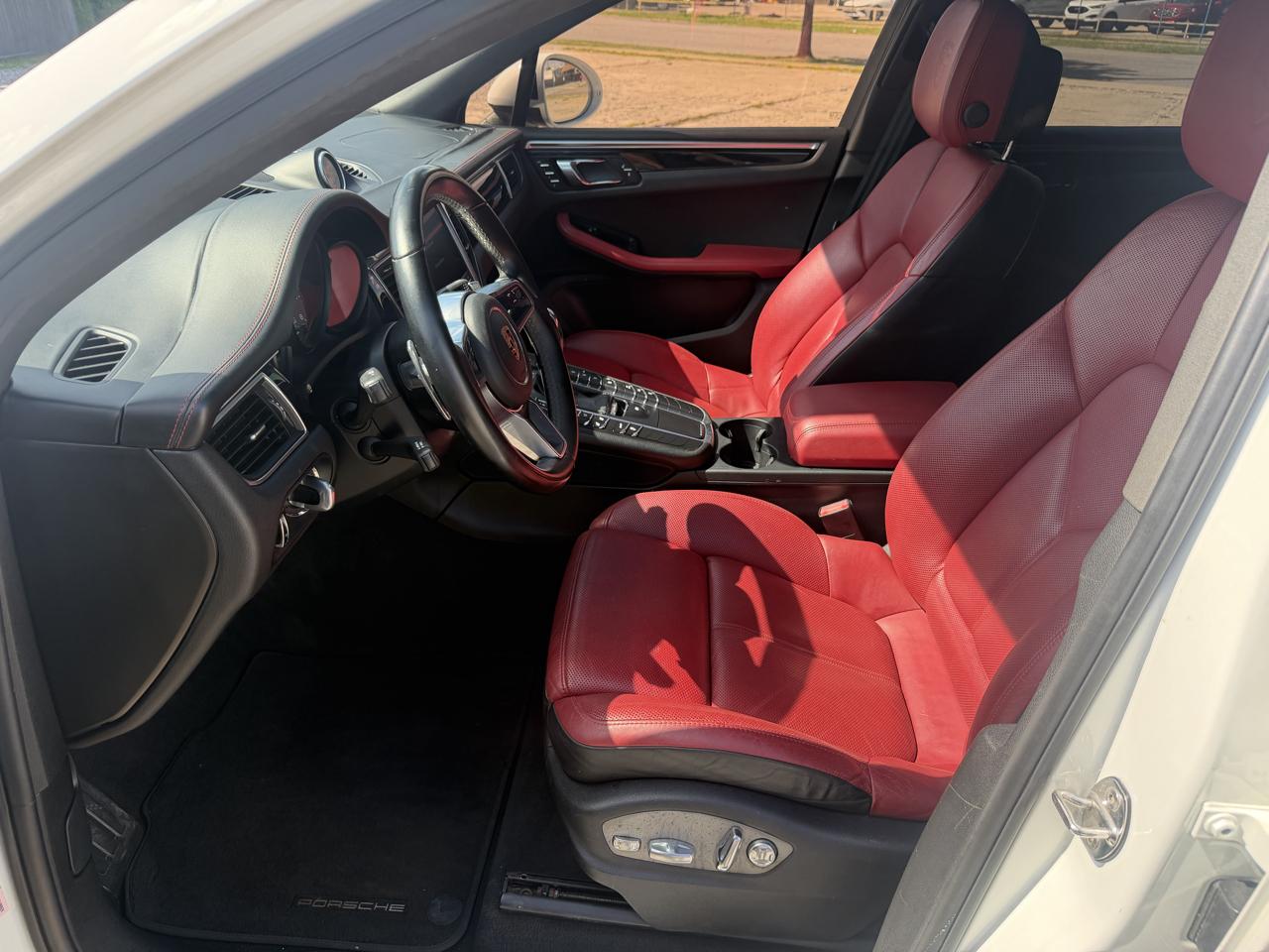 Porsche Macan S 2018