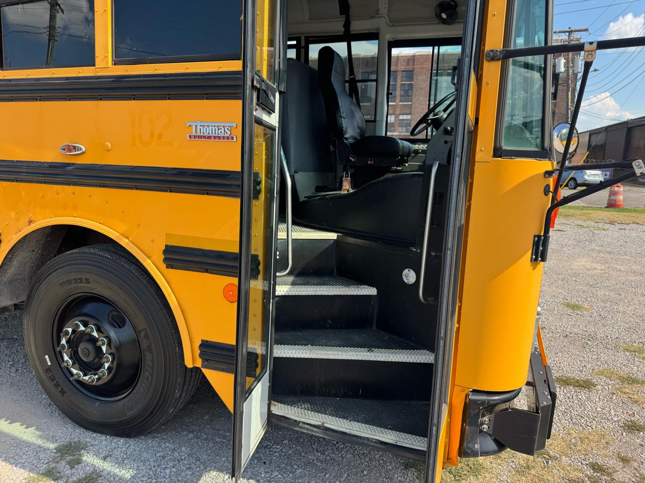 Thomas School Bus Saf-T-Liner EF 2012