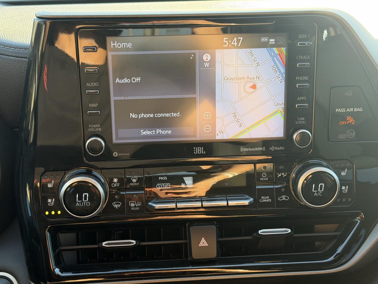 Toyota Highlander Limited 2021
