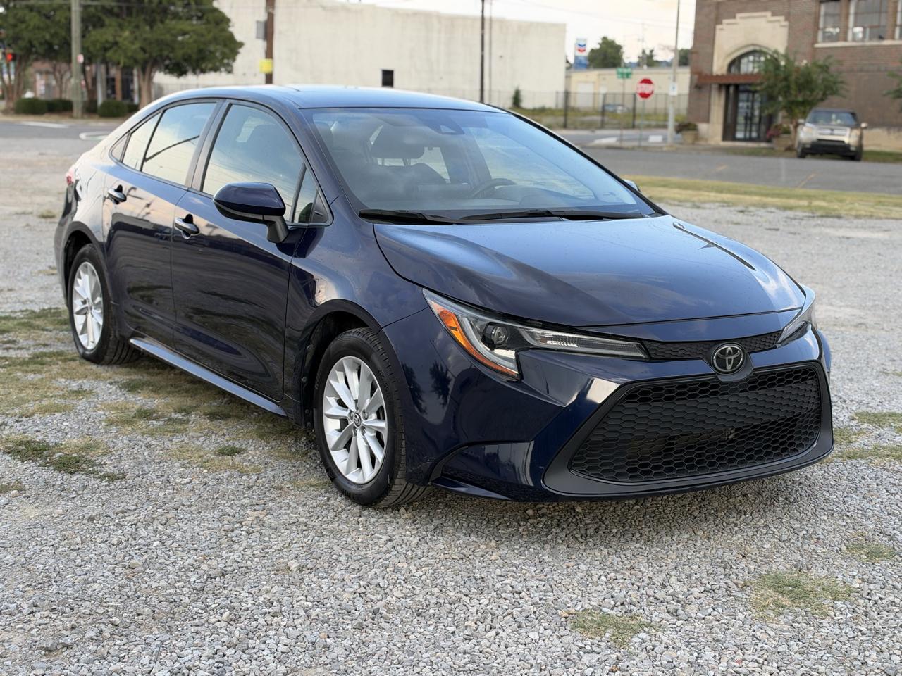 Toyota Corolla LE 2022
