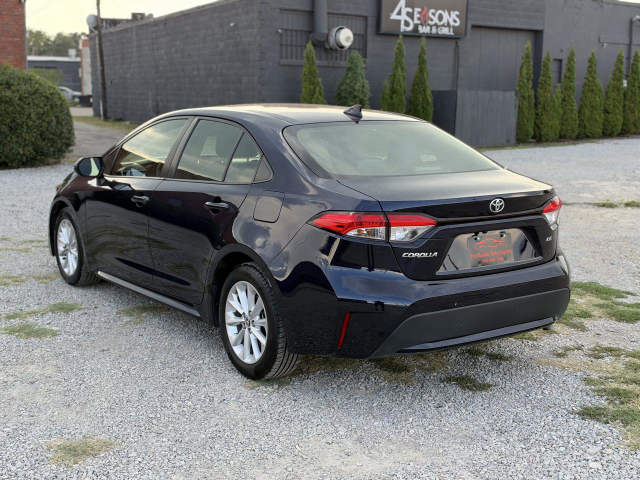 Toyota Corolla LE 2022