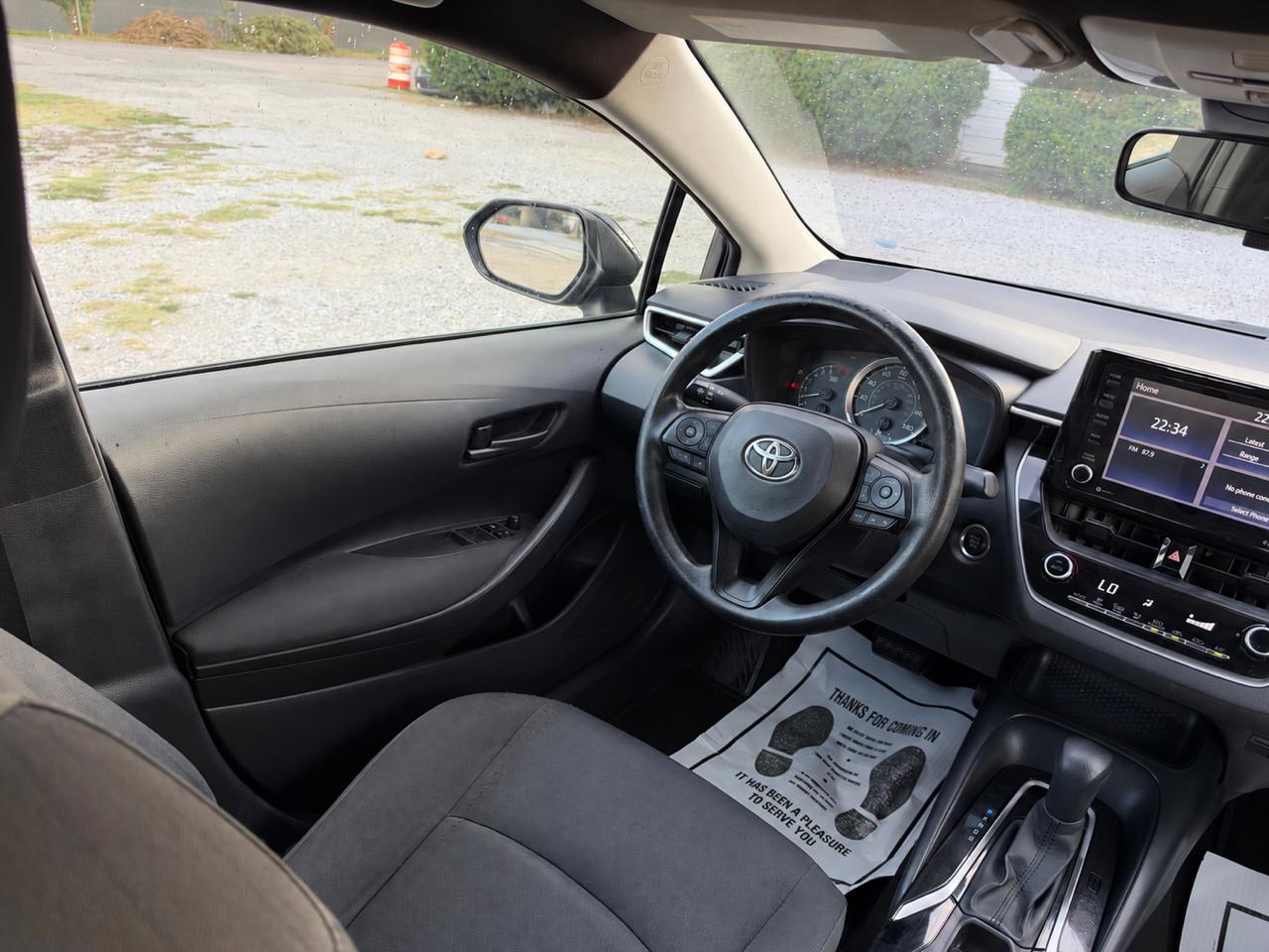 Toyota Corolla LE 2022
