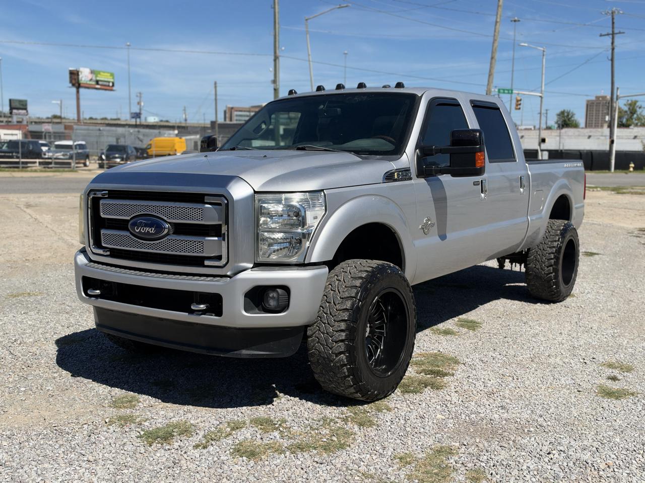 2014 Ford F-250 Super Duty Platinum - Photo 2