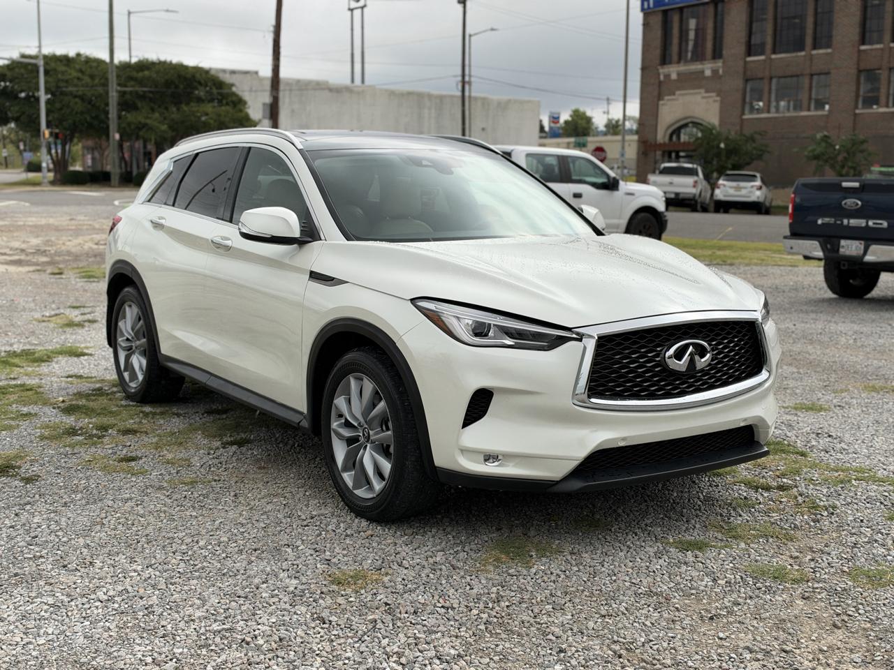 Infiniti QX50 LUXE 2021