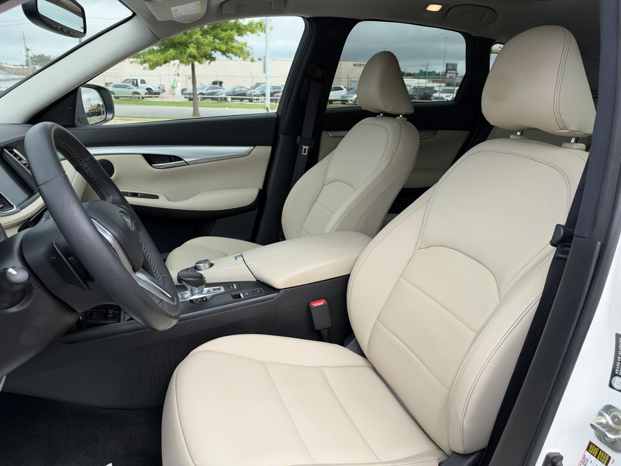 Infiniti QX50 LUXE 2021