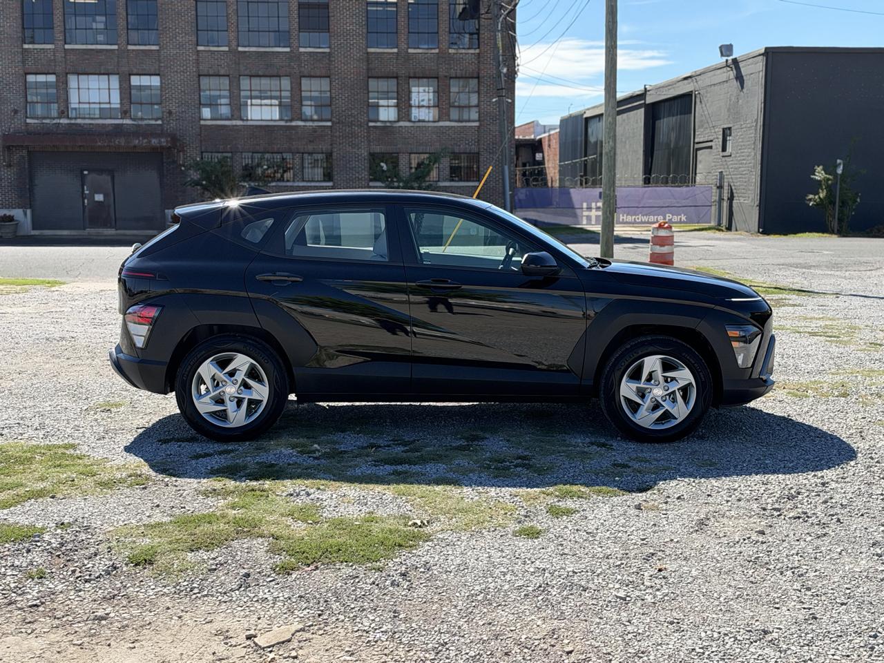 Hyundai Kona SE 2026