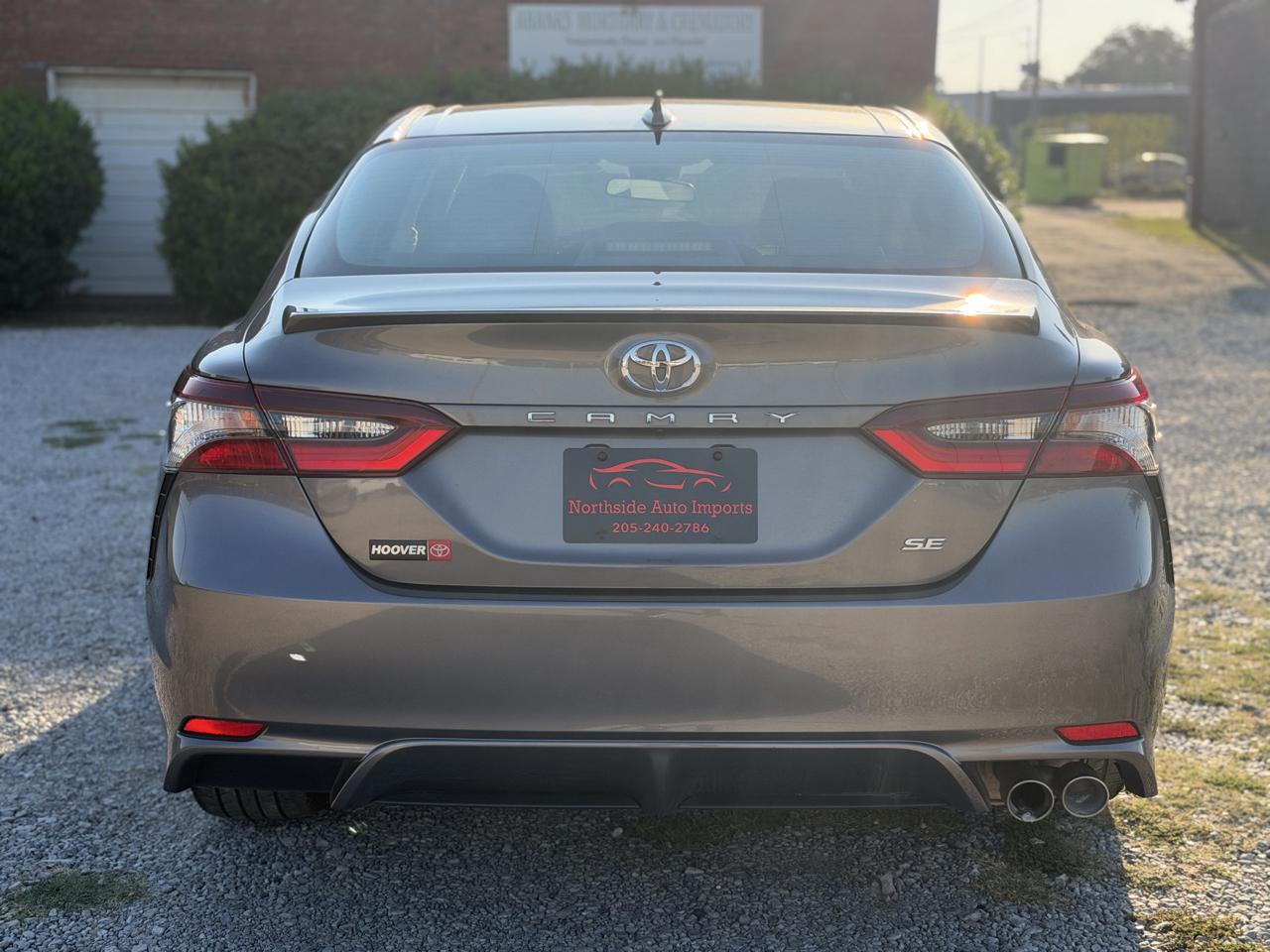 Toyota Camry SE 2024