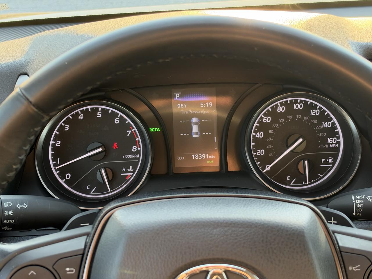 Toyota Camry SE 2024