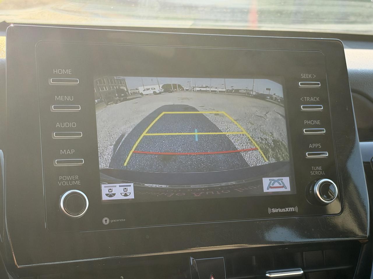 Toyota Camry SE 2024