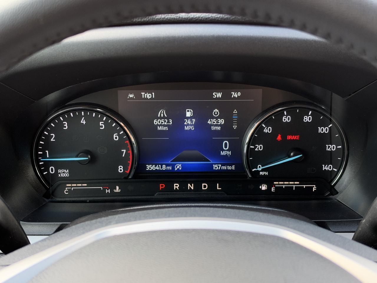 Ford Explorer XLT 2024