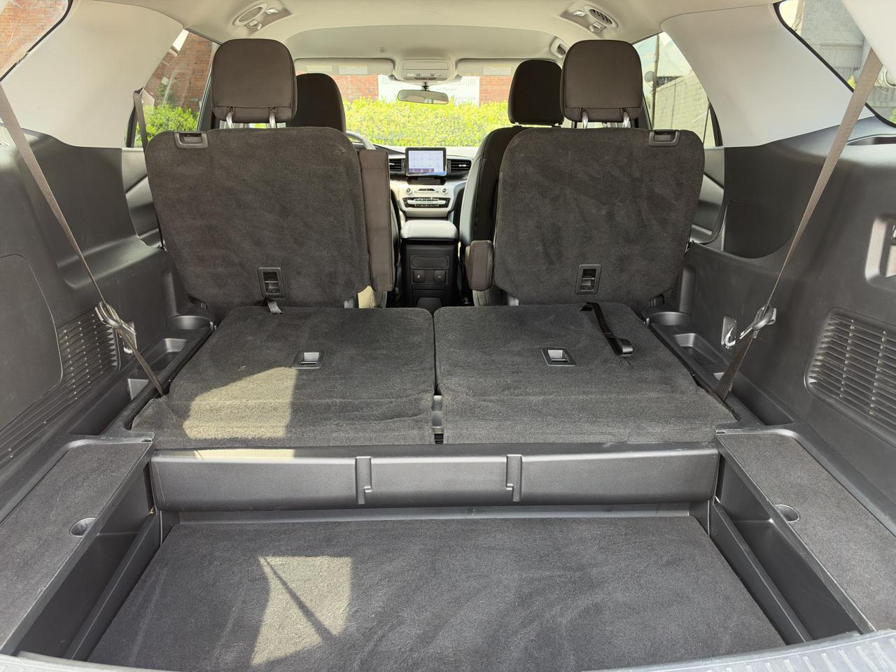 Ford Explorer XLT 2024