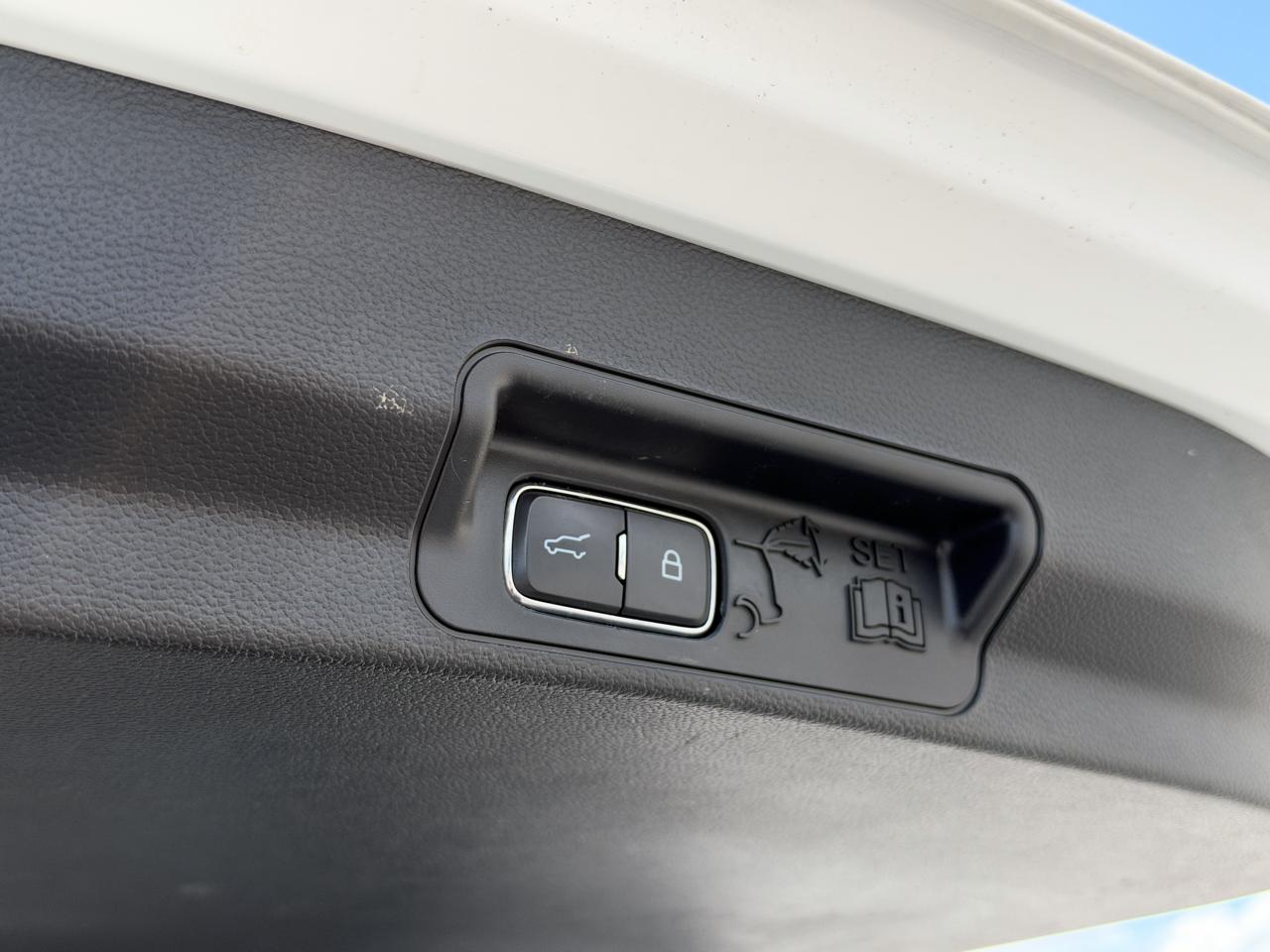 Ford Explorer XLT 2024