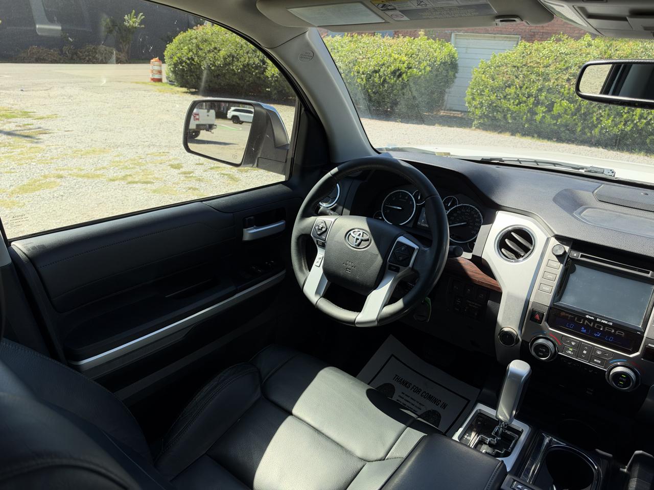 Toyota Tundra Limited 5.7L FFV CrewMax 4WD 2017