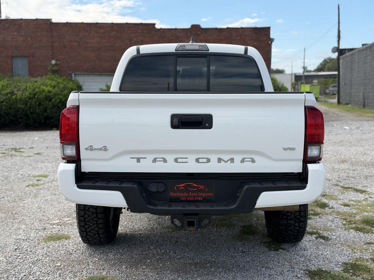 Toyota Tacoma SR 2018