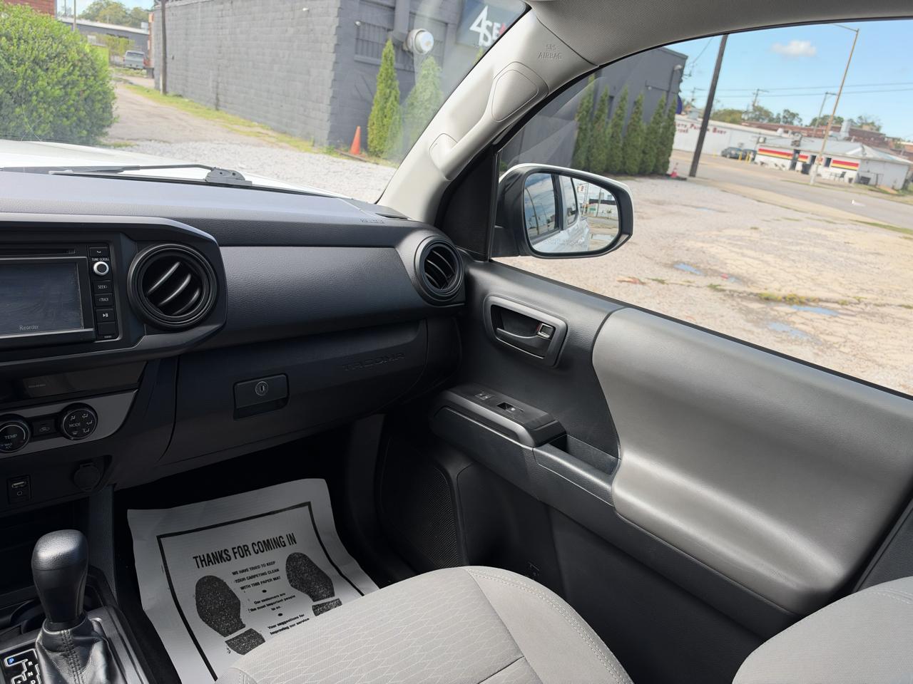 Toyota Tacoma SR 2018