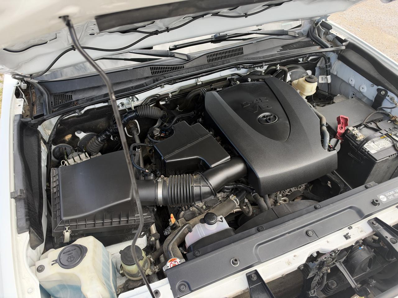 Toyota Tacoma SR 2018