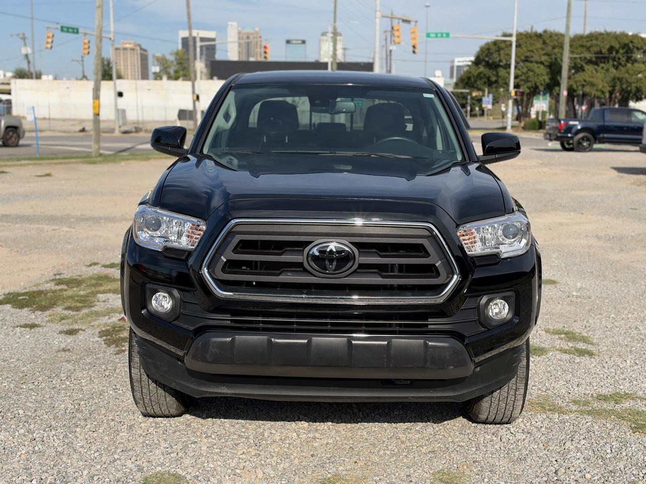 Toyota Tacoma SR5 V6 2022