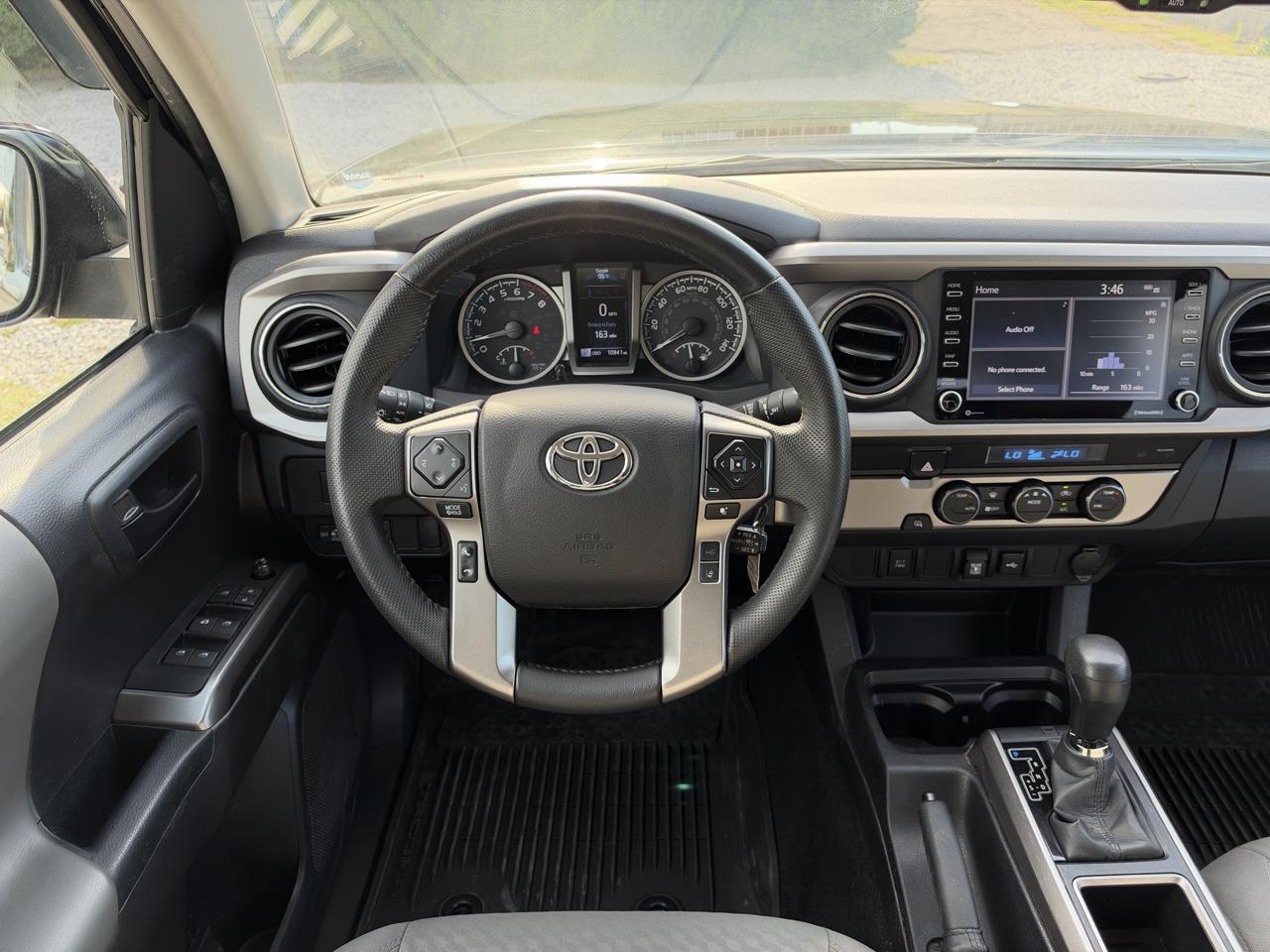 Toyota Tacoma SR5 V6 2022